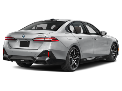 2026 BMW 5 Series 550e xDrive