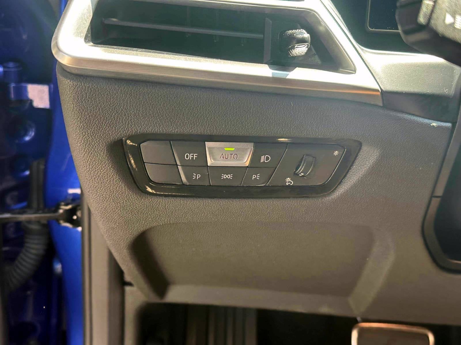 2025 BMW 2 Series 230i xDrive