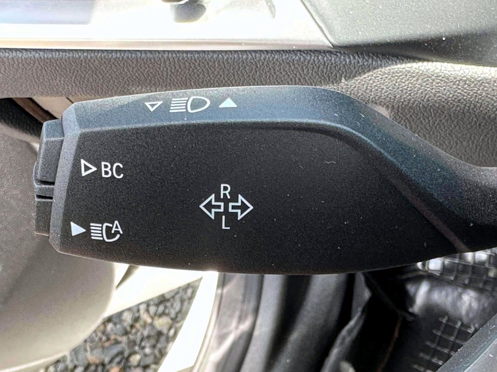 2025 BMW 2 Series 230i xDrive