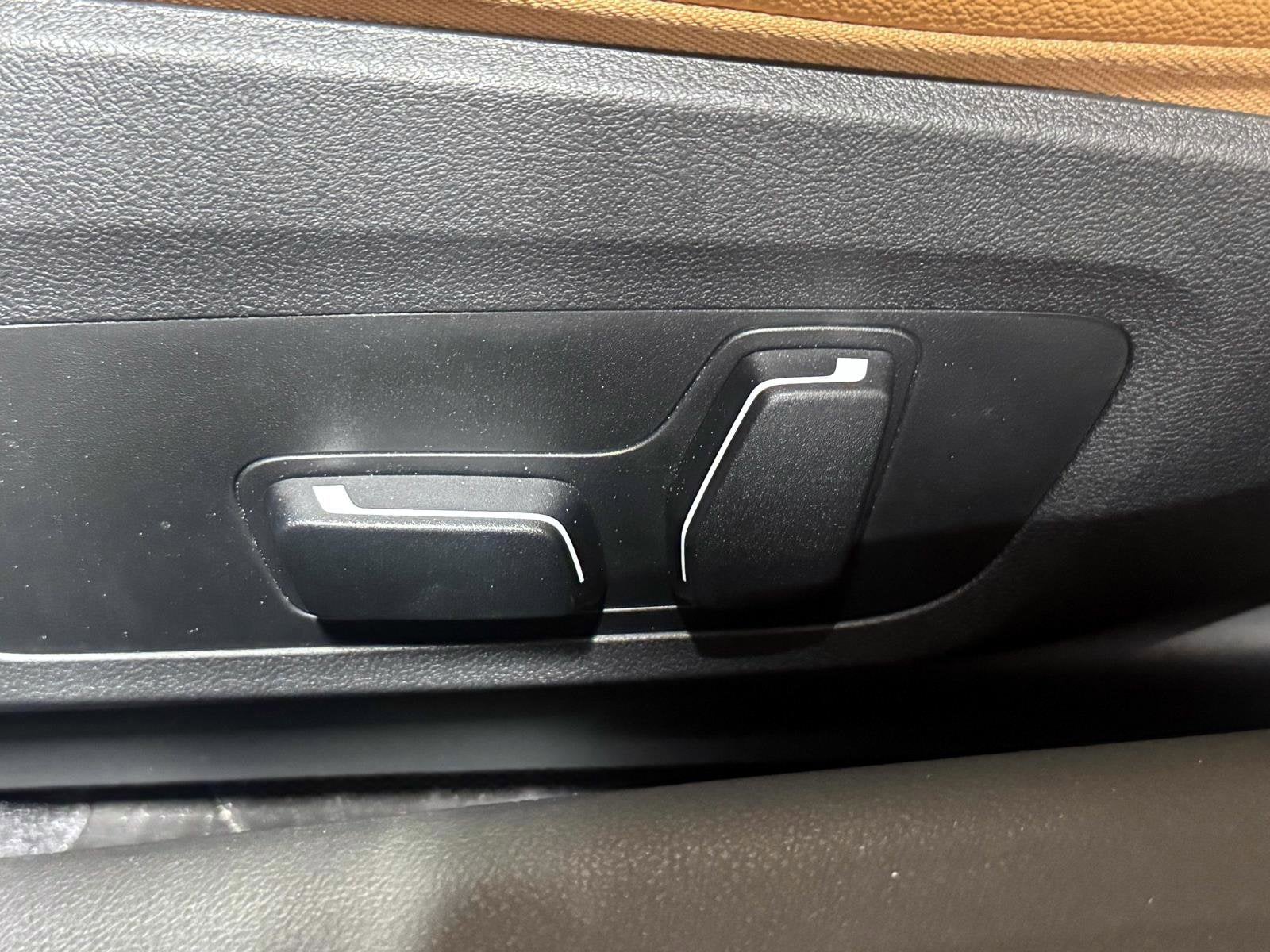 2025 BMW 2 Series 230i xDrive