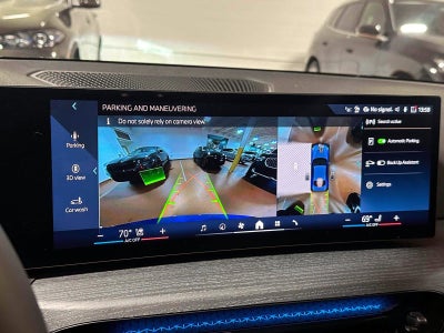 2025 BMW 2 Series 230i xDrive