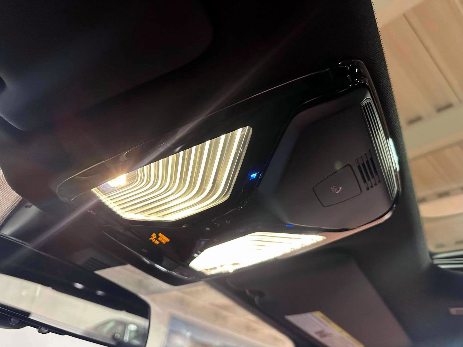 2025 BMW 2 Series 230i xDrive