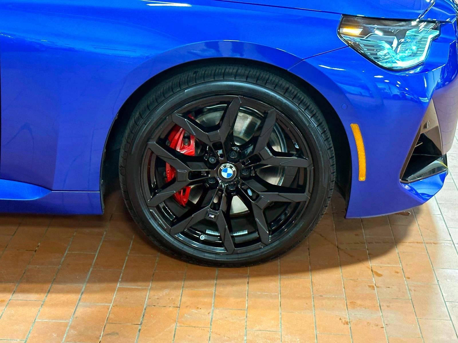 2025 BMW 2 Series 230i xDrive