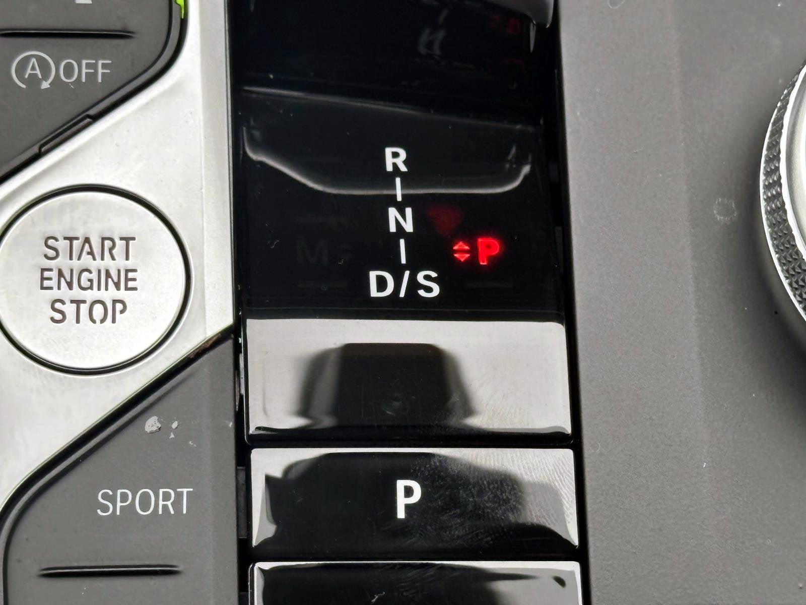 2025 BMW 2 Series 230i xDrive