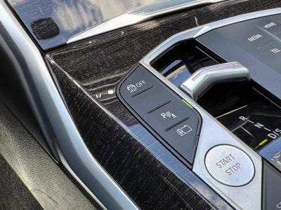 2023 BMW 3 Series 330e xDrive