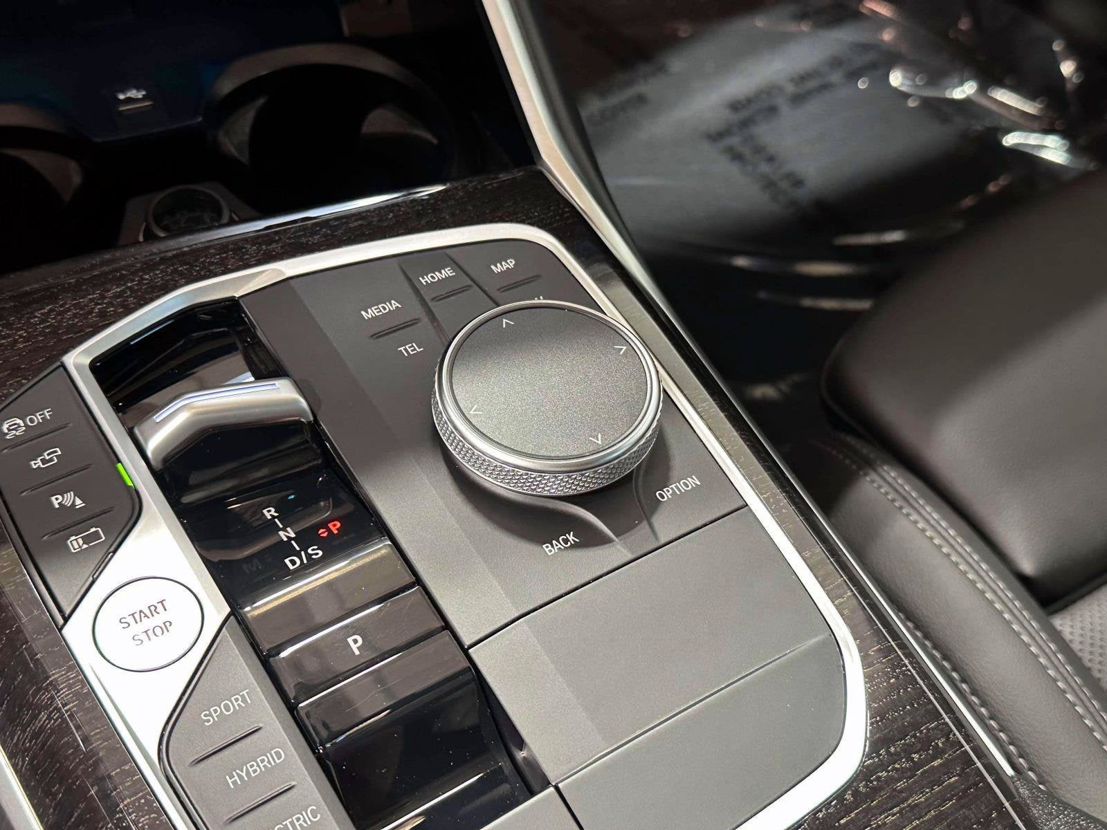 2023 BMW 3 Series 330e xDrive
