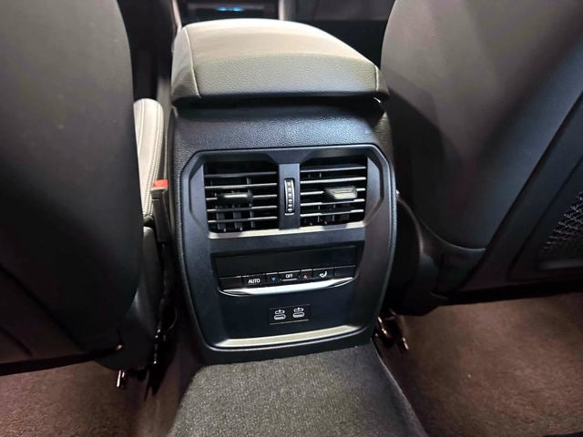 2023 BMW 3 Series 330e xDrive