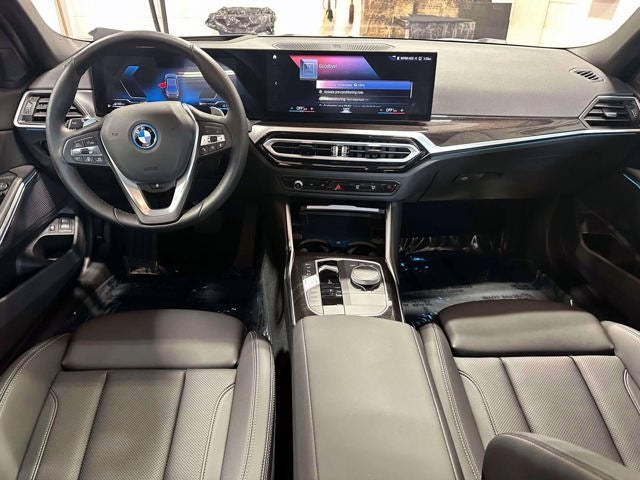 2023 BMW 3 Series 330e xDrive