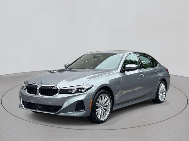 2023 BMW 3 Series 330e xDrive