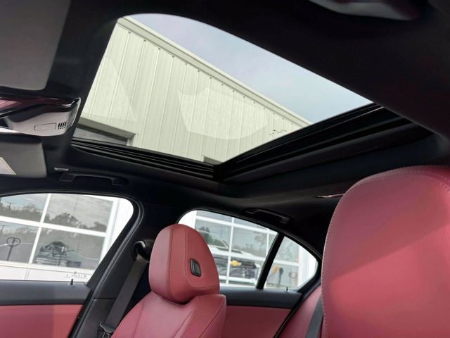 2025 BMW 3 Series M340i xDrive