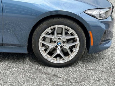 2025 BMW 3 Series 330i xDrive