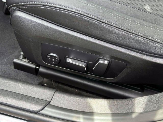 2026 BMW 3 Series 330i NA xDrive