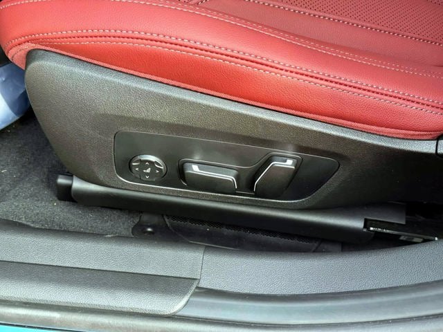 2026 BMW 3 Series 330i NA xDrive