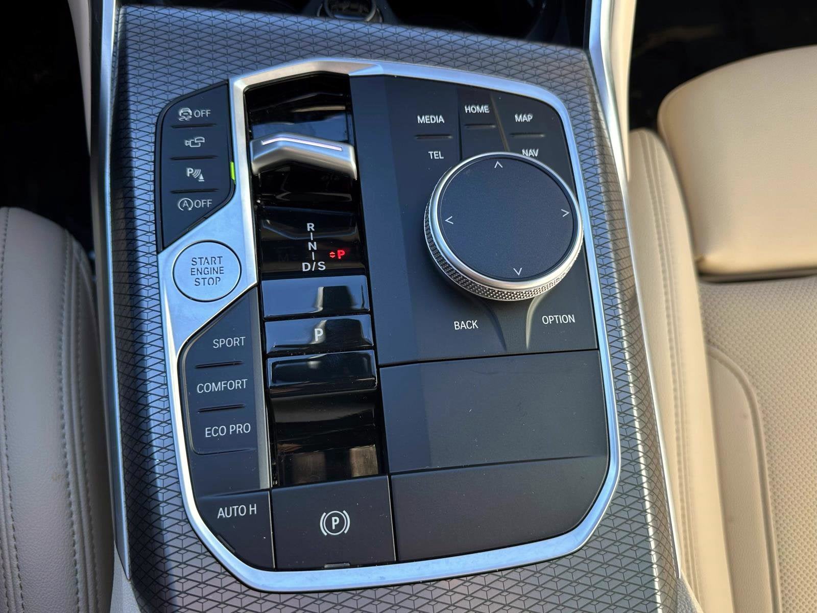 2025 BMW 3 Series 330i xDrive