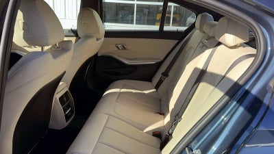 2025 BMW 3 Series 330i xDrive