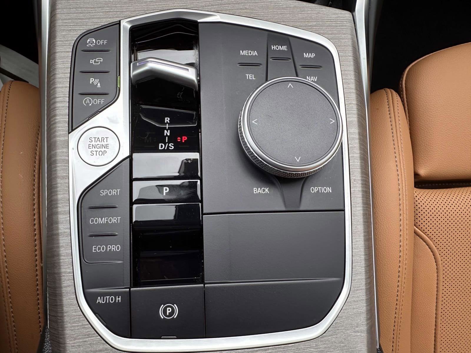 2025 BMW 3 Series 330i xDrive