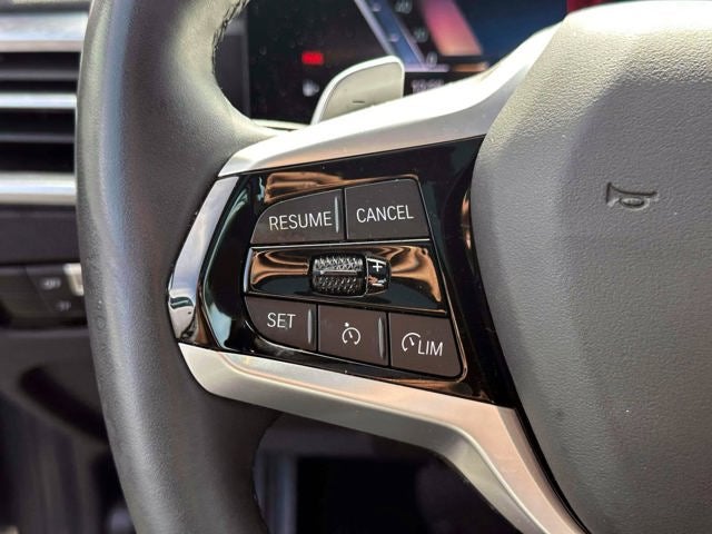 2025 BMW 3 Series 330i xDrive