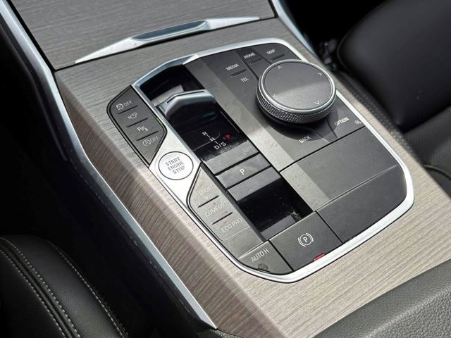2025 BMW 3 Series 330i xDrive