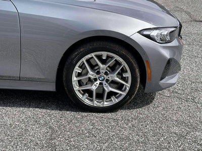 2025 BMW 3 Series 330i xDrive