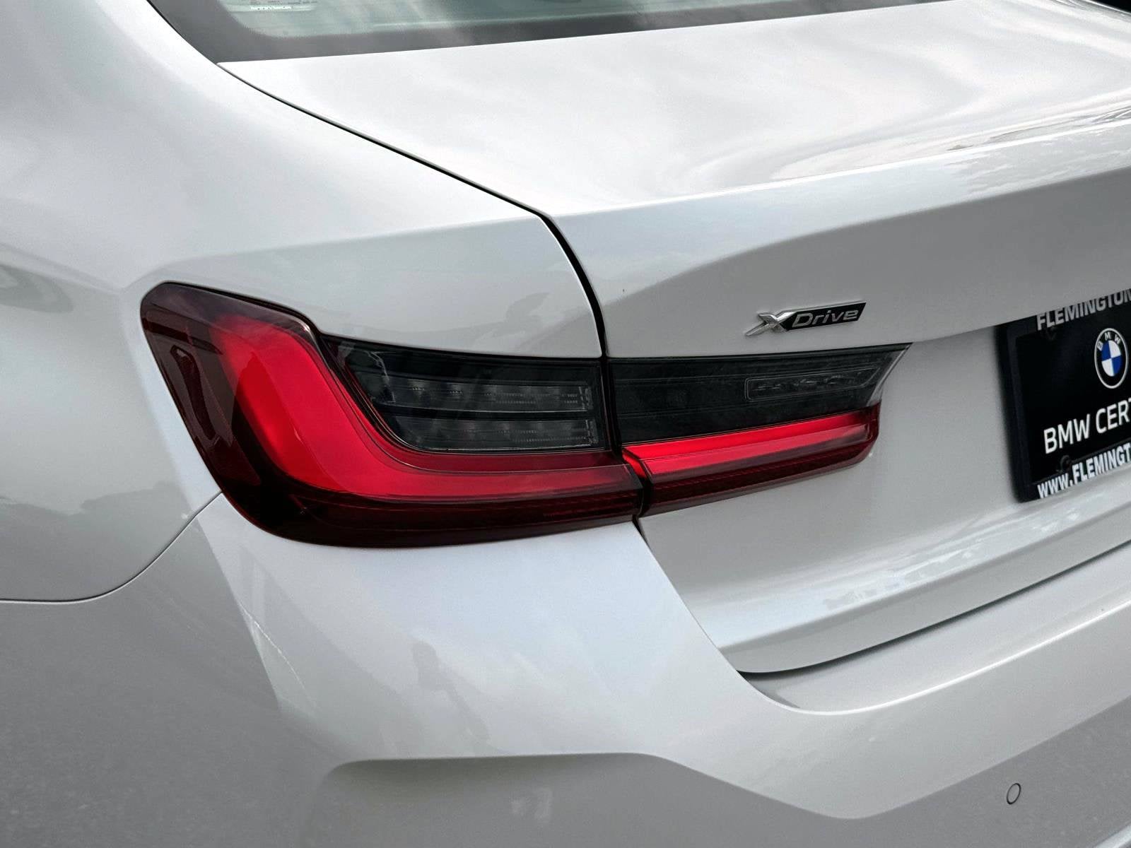2025 BMW 3 Series 330i xDrive