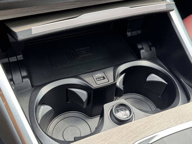 2025 BMW 3 Series 330i xDrive