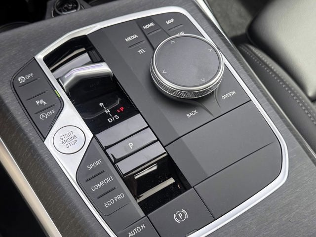 2026 BMW 3 Series 330i - Photo 49