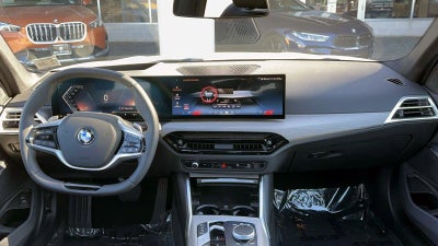 2025 BMW 3 Series 330i xDrive
