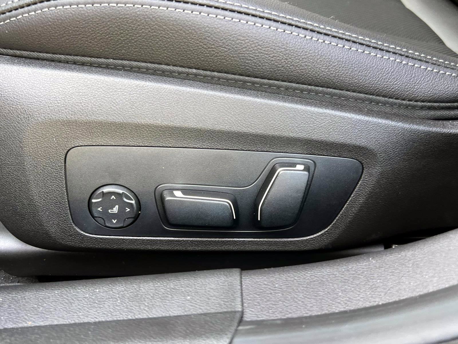 2026 BMW 3 Series 330i NA xDrive