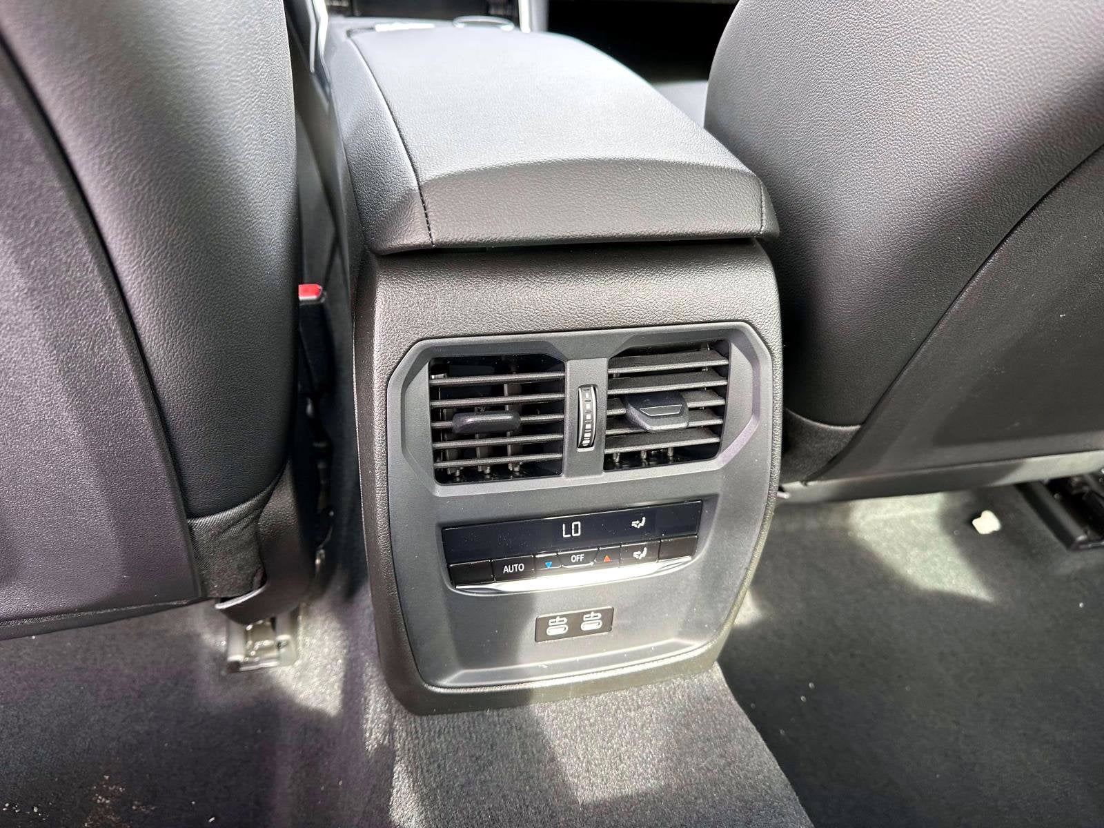 2026 BMW 3 Series 330i NA xDrive