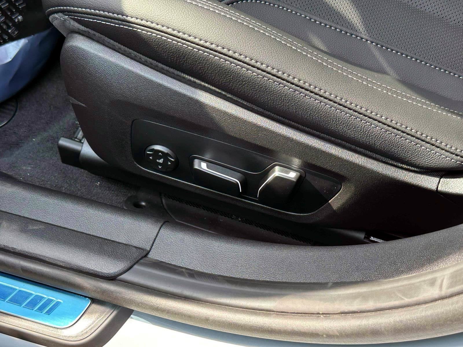 2026 BMW 3 Series 330i NA xDrive
