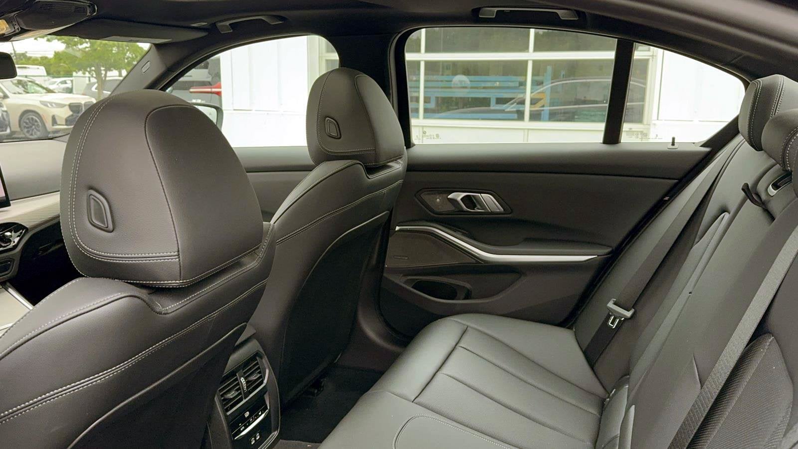 2025 BMW 3 Series 330i xDrive