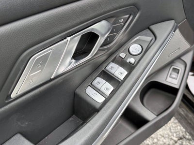 2025 BMW 3 Series 330i xDrive