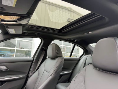 2025 BMW 3 Series 330i xDrive