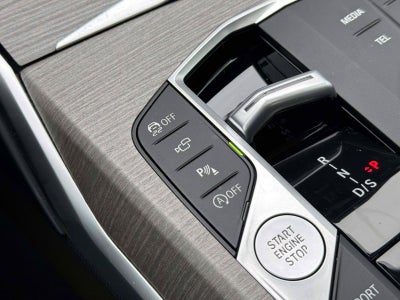 2025 BMW 3 Series 330i xDrive