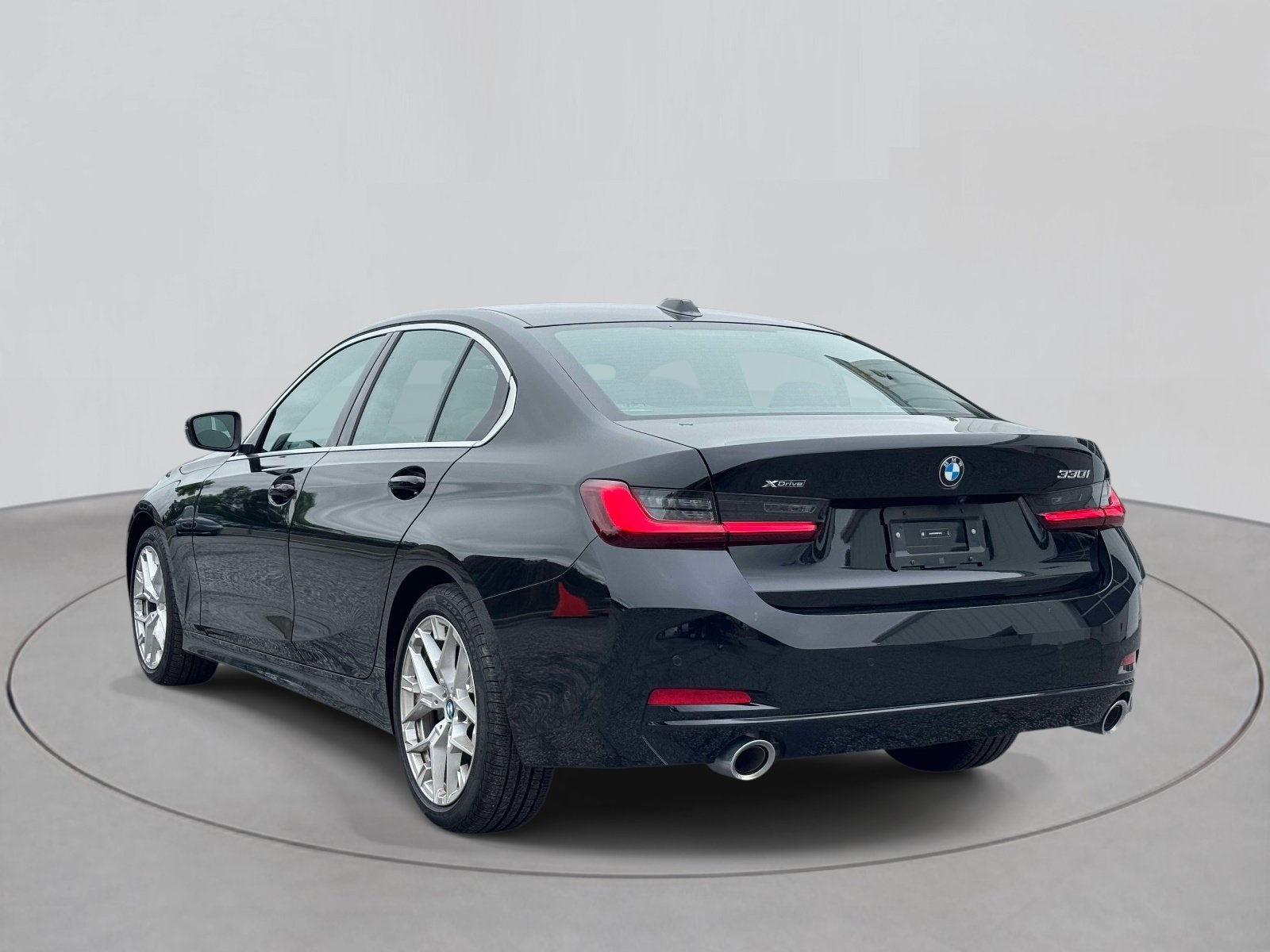 2025 BMW 3 Series 330i xDrive