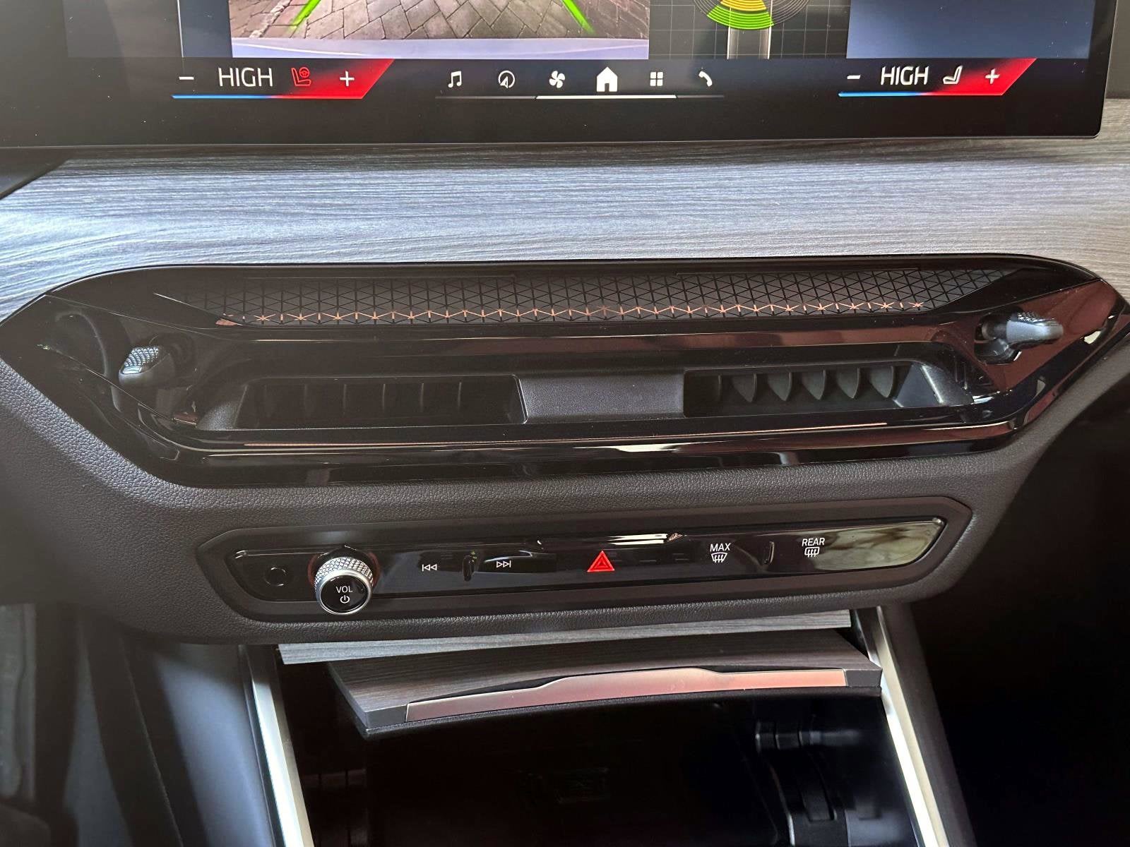 2026 BMW 3 Series 330i NA xDrive