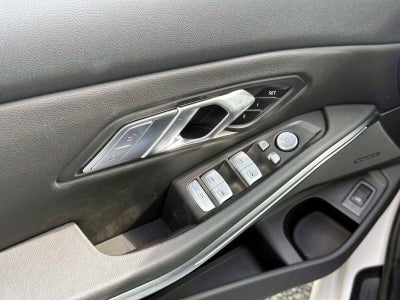 2025 BMW 3 Series 330i xDrive