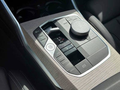 2025 BMW 3 Series 330i xDrive