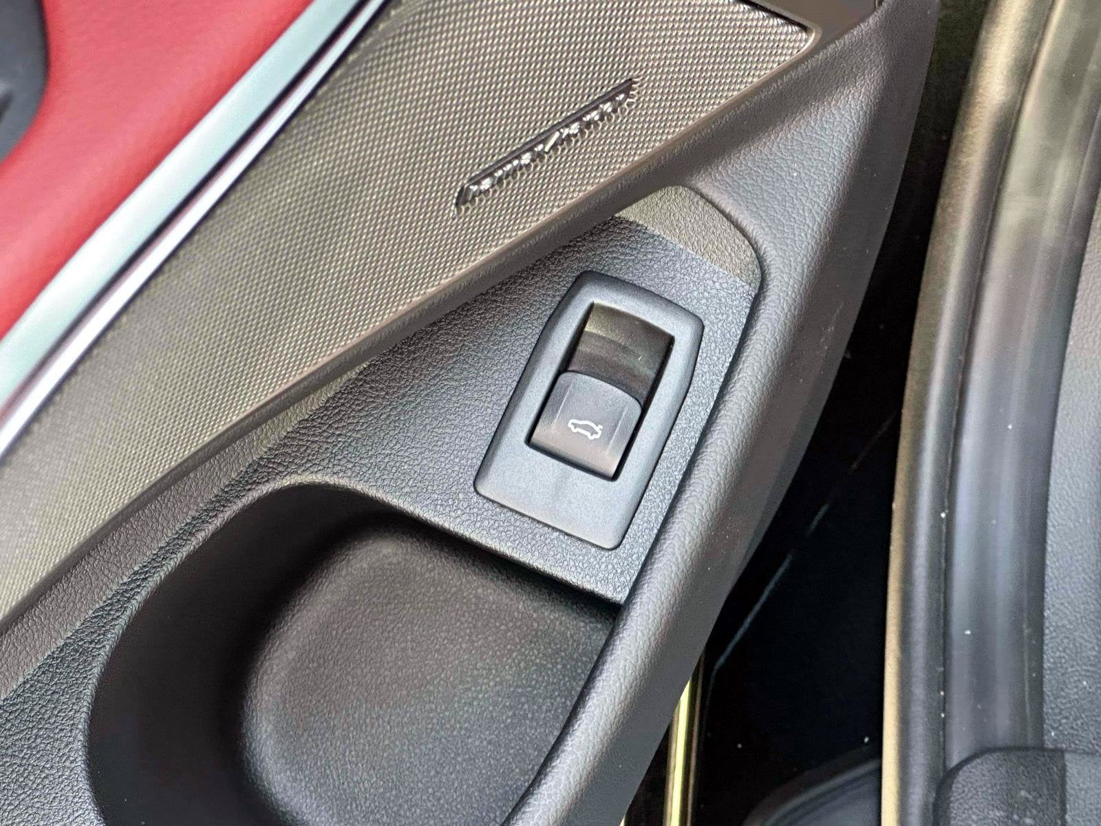 2026 BMW 3 Series 330i NA xDrive