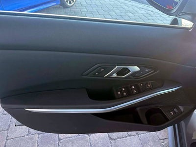 2025 BMW 3 Series 330i xDrive