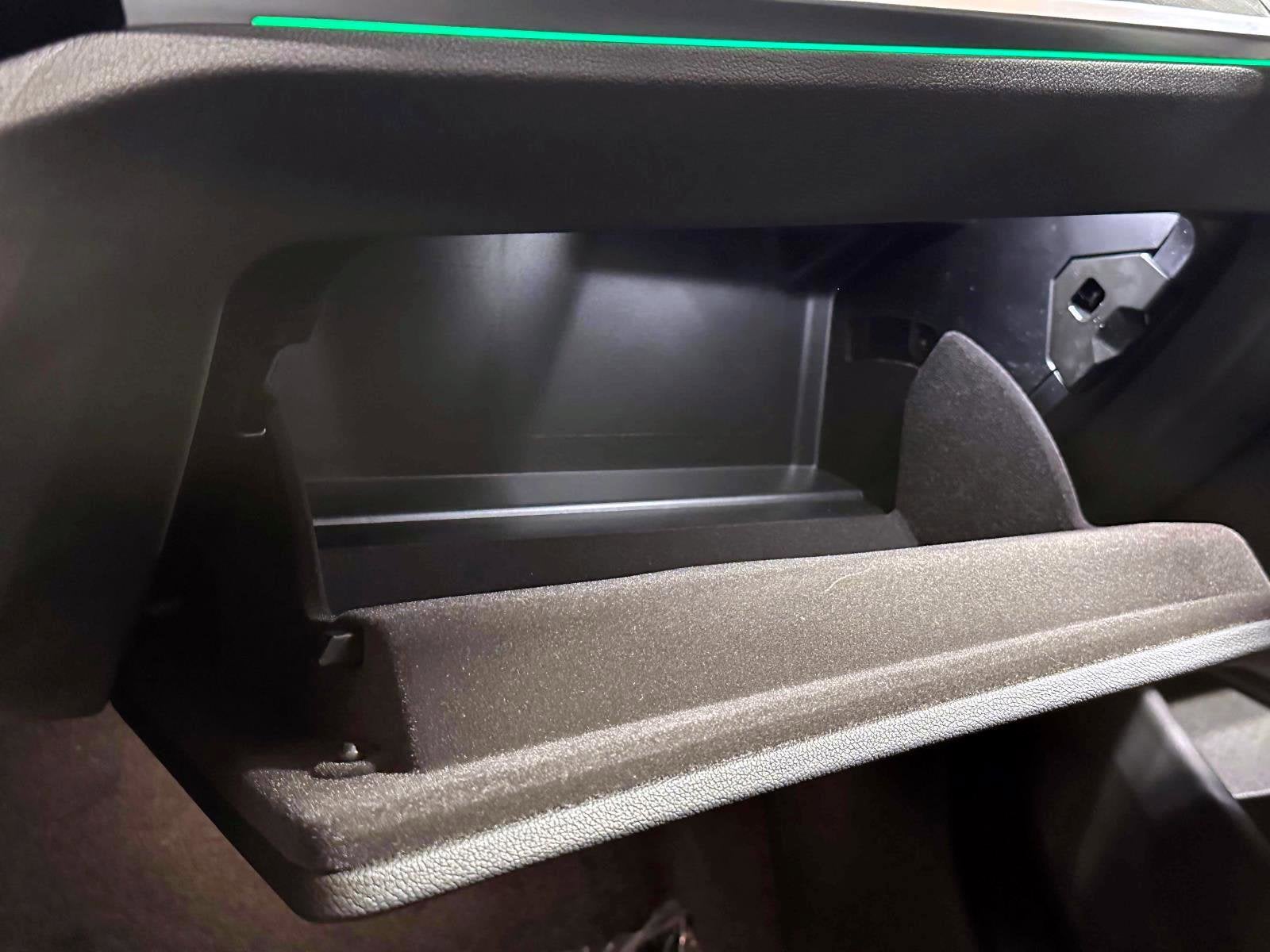 2024 BMW 3 Series 330i xDrive