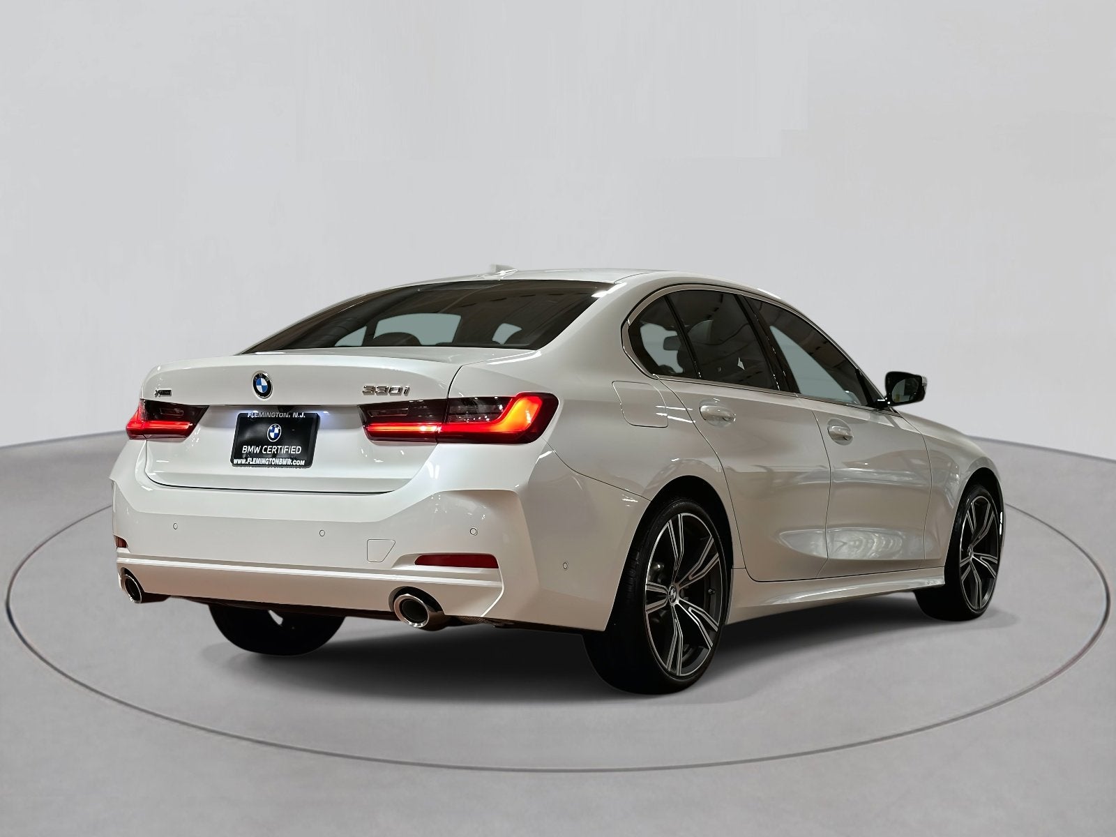 2024 BMW 3 Series 330i xDrive