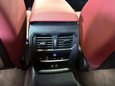 2024 BMW 3 Series 330i xDrive