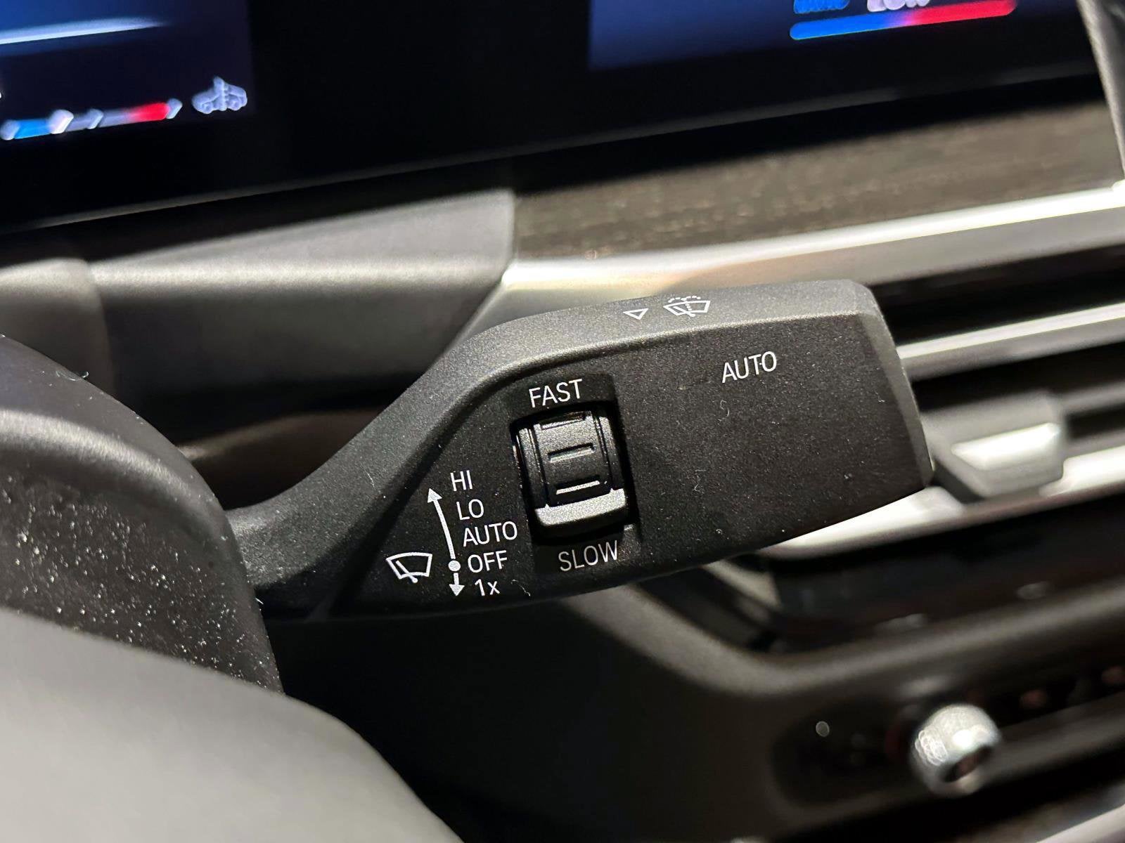 2023 BMW 3 Series 330i xDrive