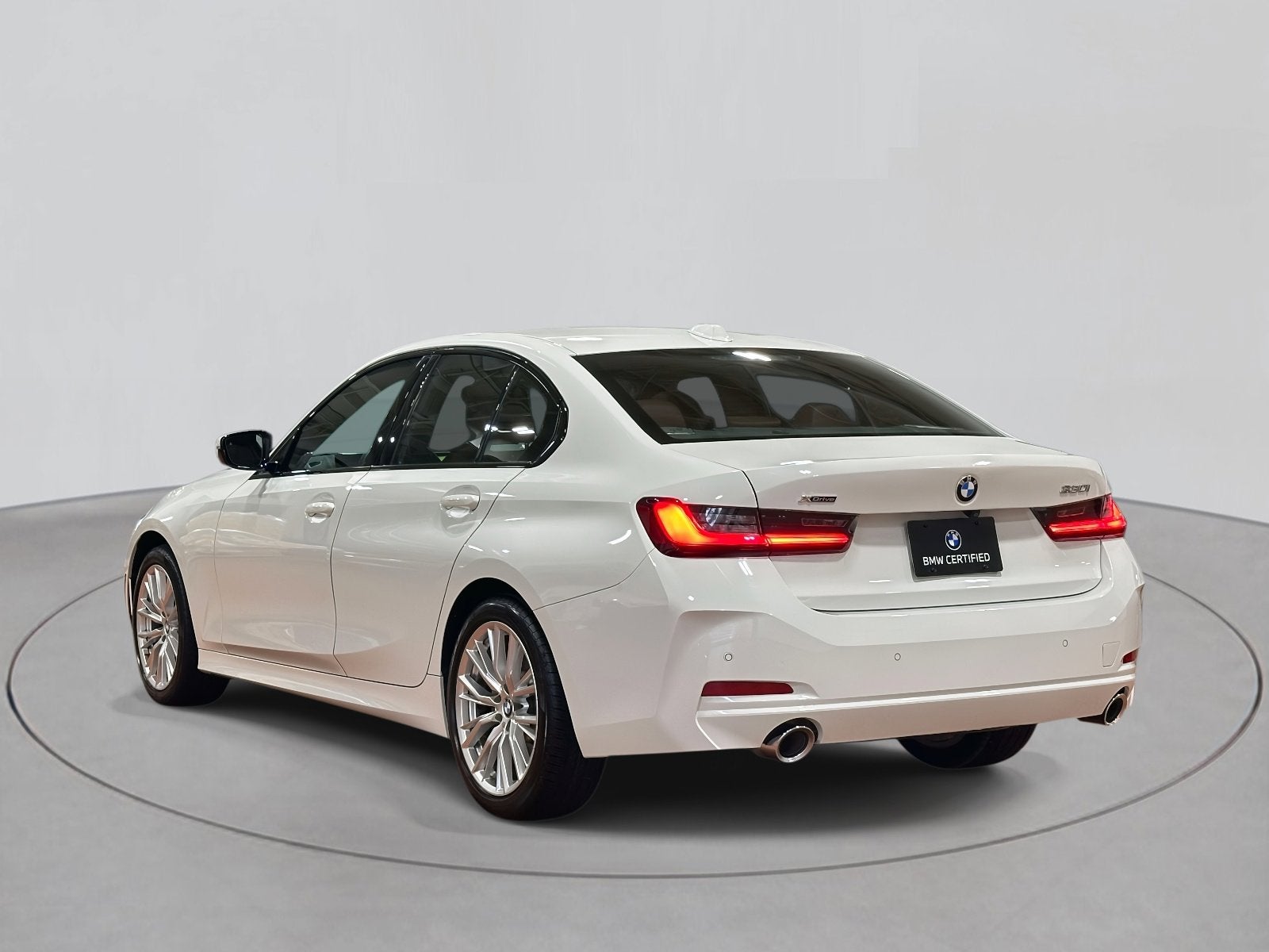 2023 BMW 3 Series 330i xDrive