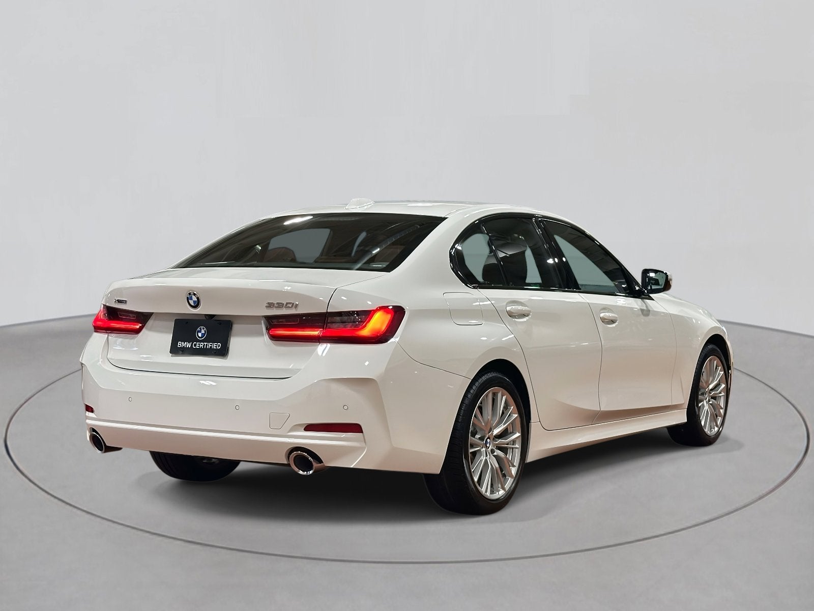 2023 BMW 3 Series 330i xDrive