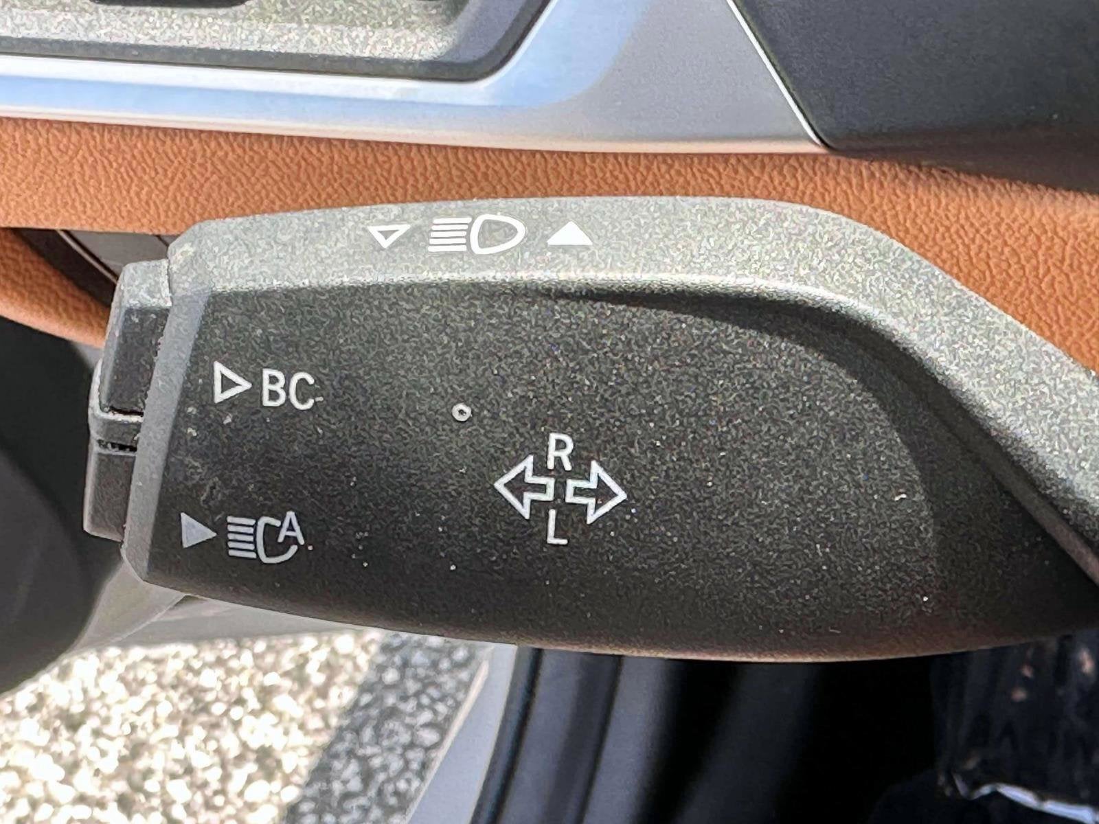 2024 BMW 3 Series 330i xDrive