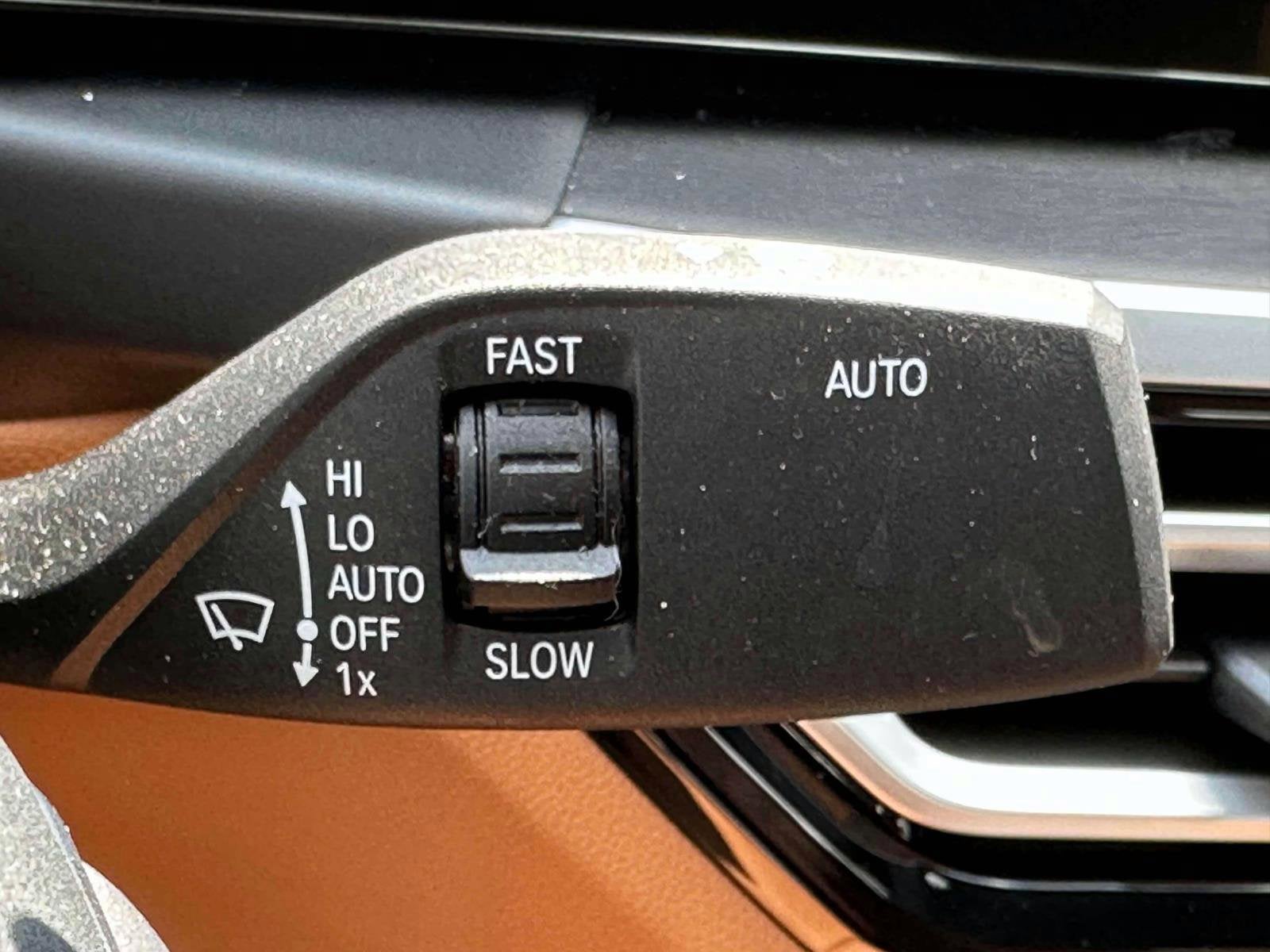 2024 BMW 3 Series 330i xDrive