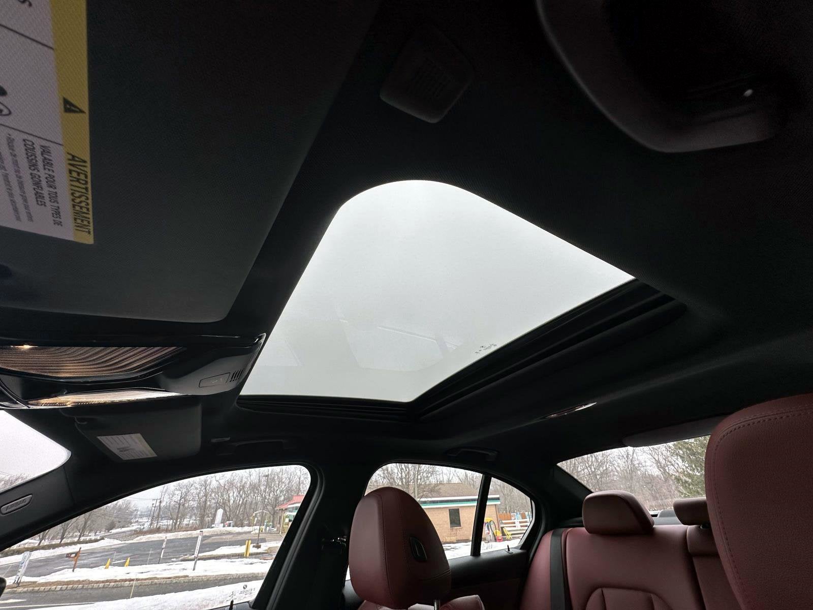 2023 BMW 3 Series 330i xDrive