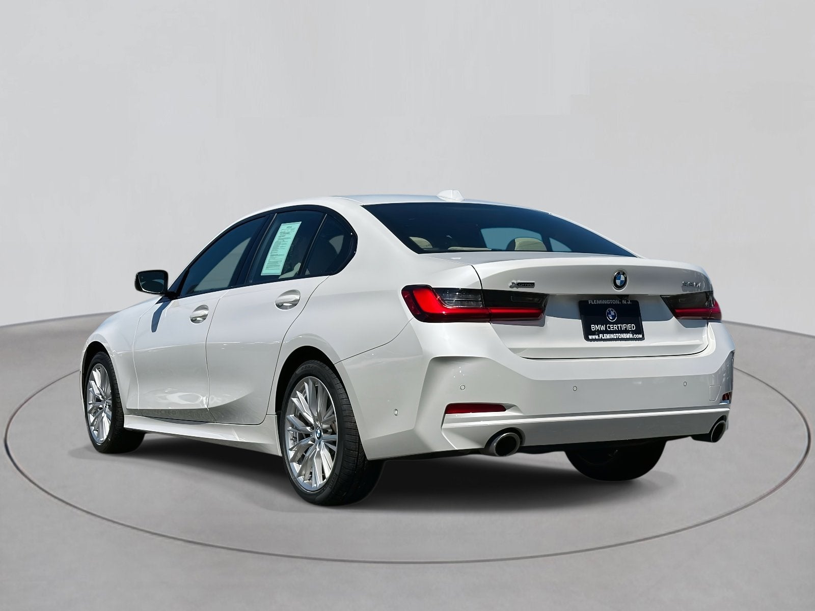 2023 BMW 3 Series 330i xDrive